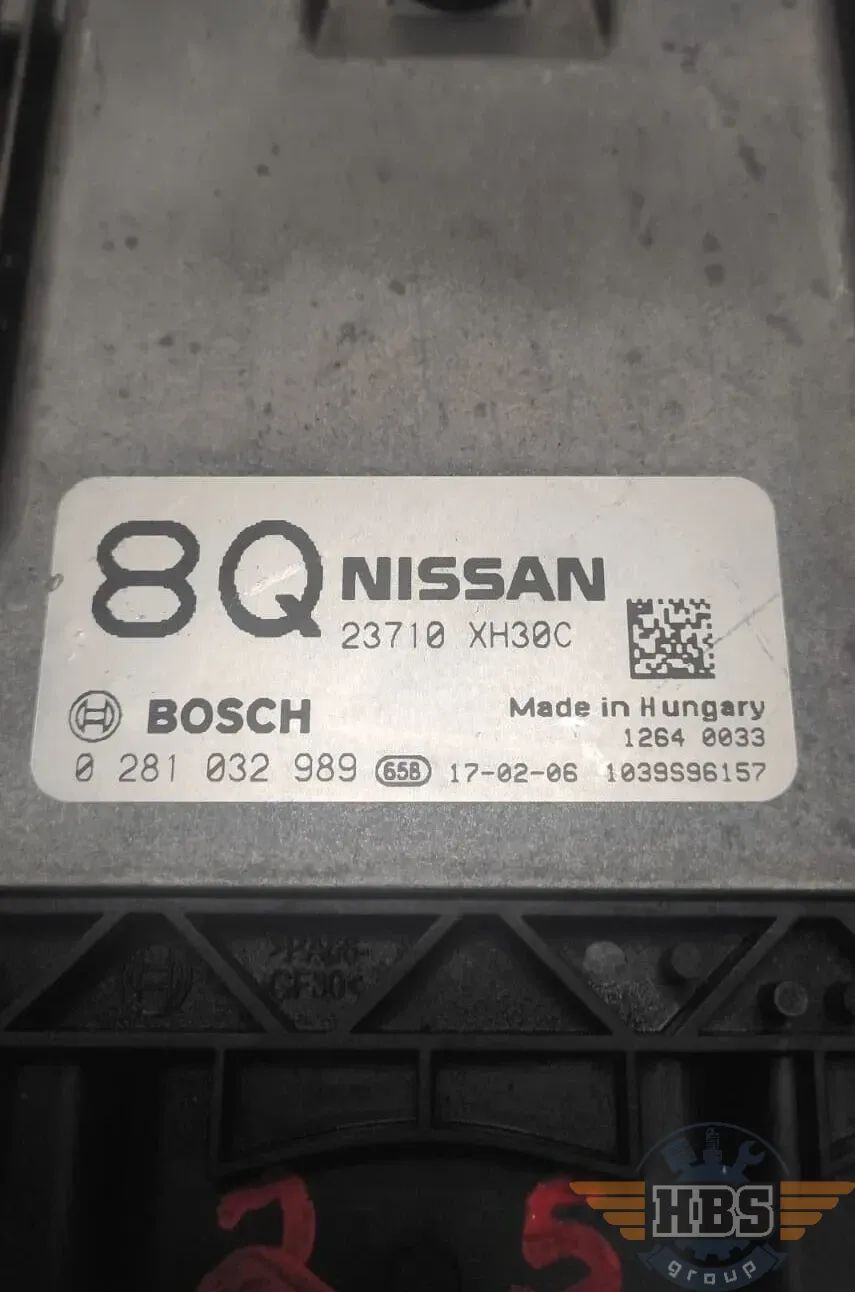 NISSAN ECU MOTORSTEUERGERÄT STEUERGERÄT 23710XH30C 0281032989 BOSCH